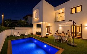 Villa Taza De Plata A
